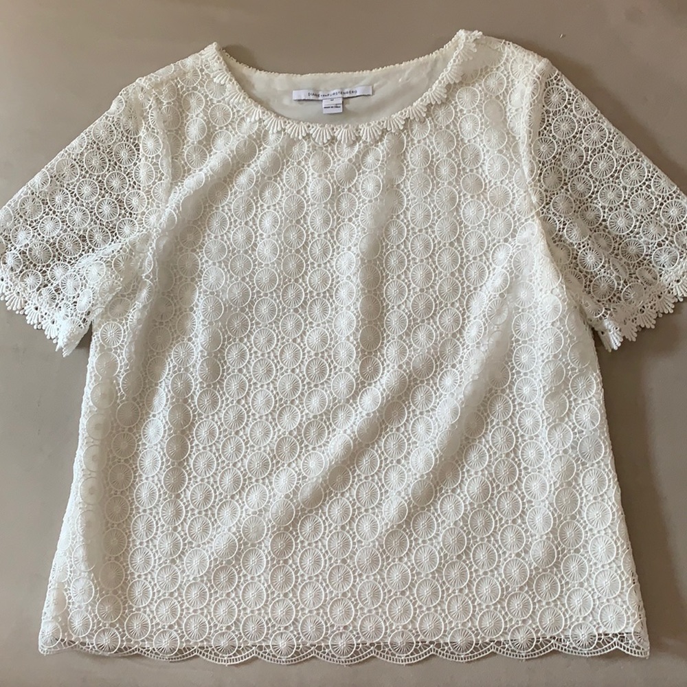 Dian von Furstenberg ladies French lace top